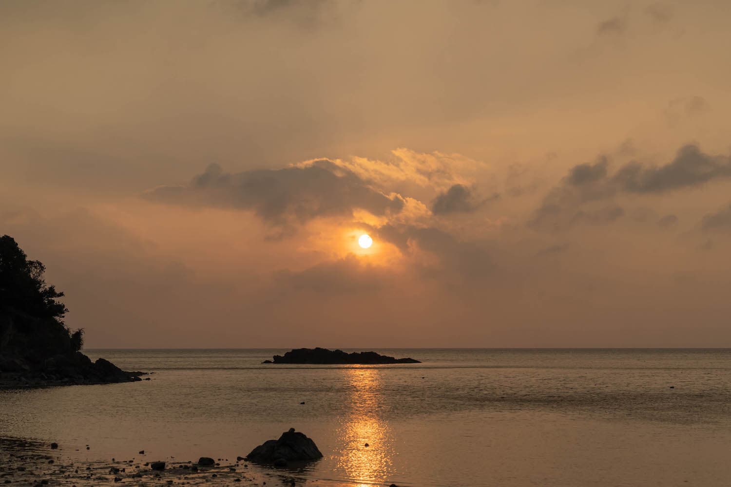 海に沈む夕日